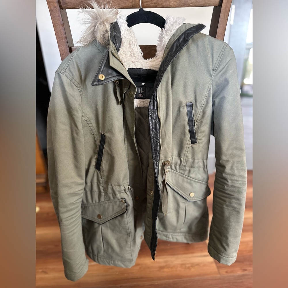 H&M Women's Olive Green Military Jacket with Faux Fur